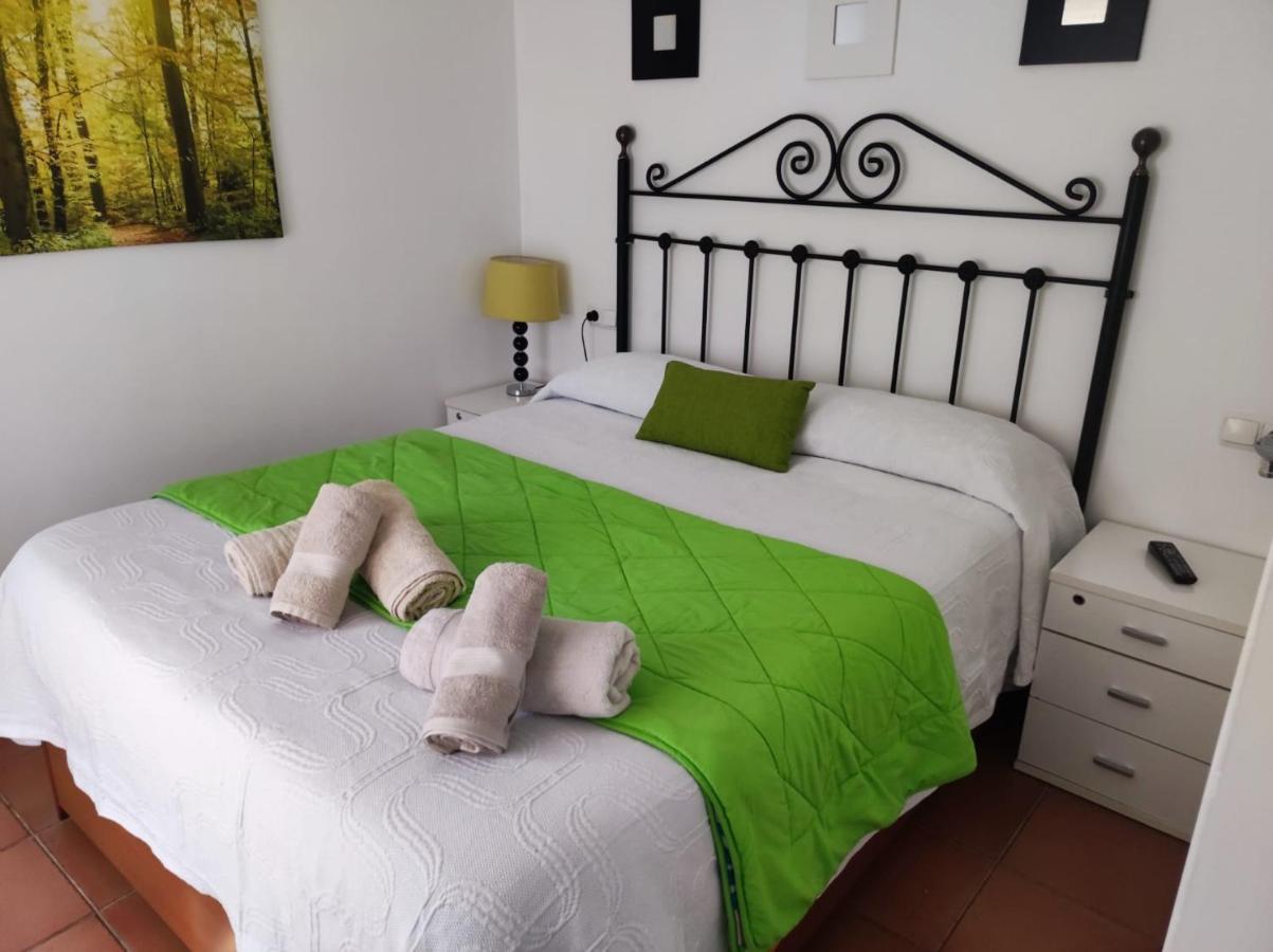 Ferienwohnung Bonito Apartamento En Alcaidesa Con Piscina Exterior foto