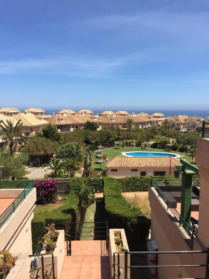 Ferienwohnung Bonito Apartamento En Alcaidesa Con Piscina Exterior foto