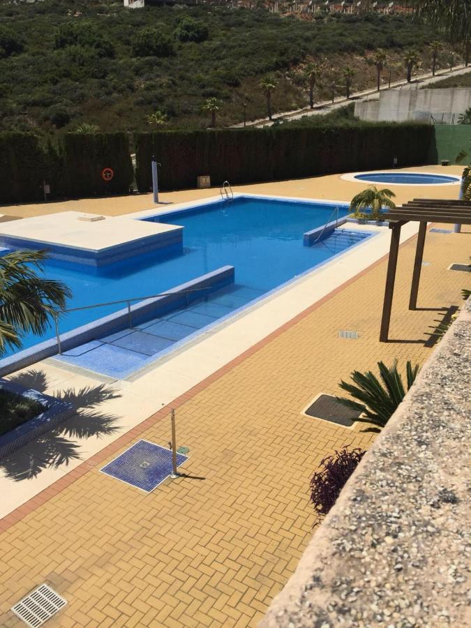 Ferienwohnung Bonito Apartamento En Alcaidesa Con Piscina Exterior foto
